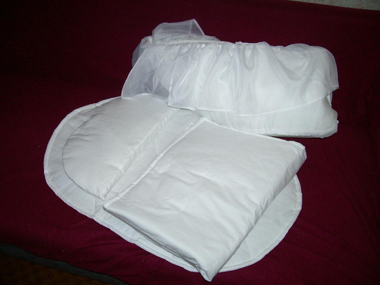 Декор и белье для колыбели