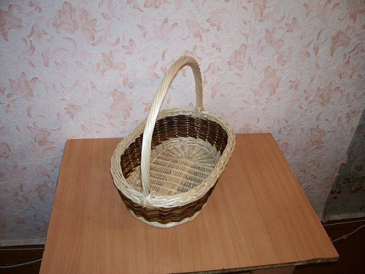 Овальная корзина для выкладки